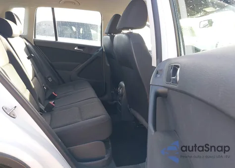 2015 Volkswagen Tiguan S from USA, damaged, VIN WVGAV7AX2FW558931